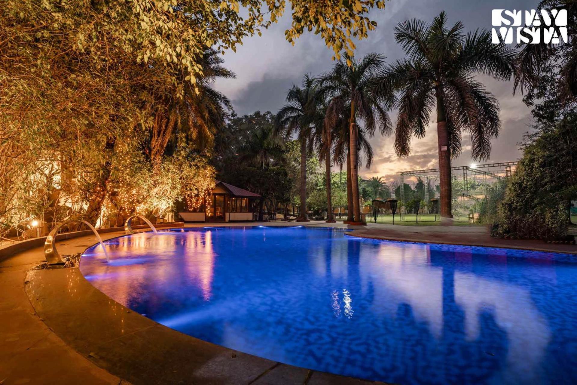 Stayvista At Amour With Lawn Zirakpur Exterior foto